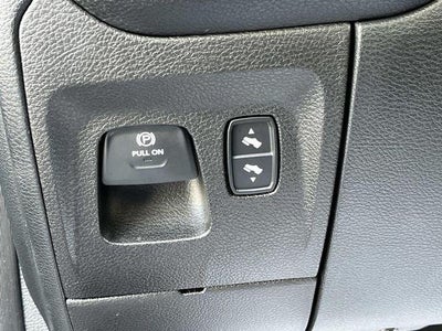 2022 RAM 1500 Big Horn 4x4 Crew Cab 5'7" Box