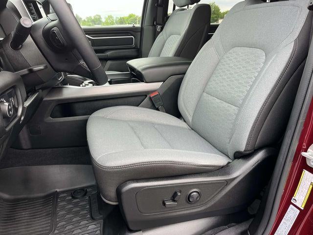 2025 RAM 1500 Big Horn 4x4 Crew Cab 5'7" Box