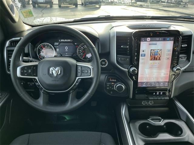 2025 RAM 1500 Big Horn 4x4 Crew Cab 5'7" Box