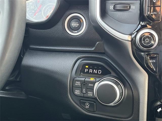 2025 RAM 1500 Big Horn 4x4 Crew Cab 5'7" Box