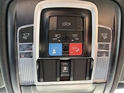 2025 RAM 1500 Big Horn 4x4 Crew Cab 5'7" Box