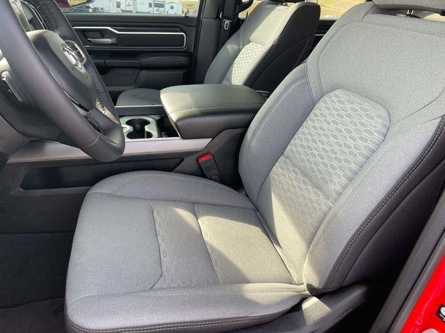 2025 RAM 1500 Big Horn 4x4 Crew Cab 5'7" Box