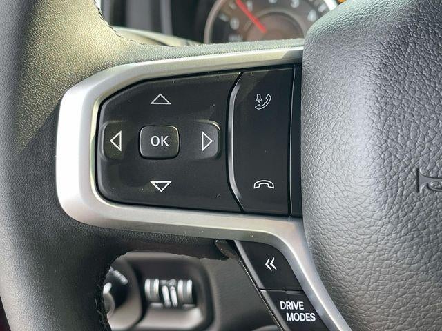 2025 RAM 1500 Big Horn 4x4 Crew Cab 5'7" Box