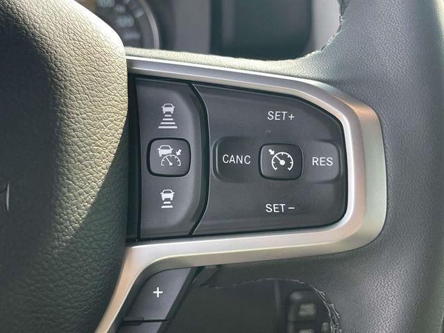 2025 RAM 1500 Big Horn 4x4 Crew Cab 5'7" Box