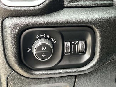 2025 RAM 1500 Big Horn 4x4 Crew Cab 5'7" Box