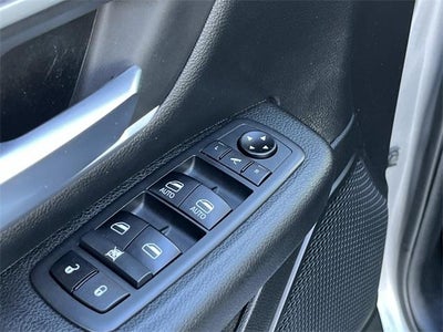 2021 RAM 1500 Big Horn 4x4 Crew Cab 5'7" Box