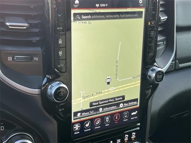 2021 RAM 1500 Big Horn 4x4 Crew Cab 5'7" Box