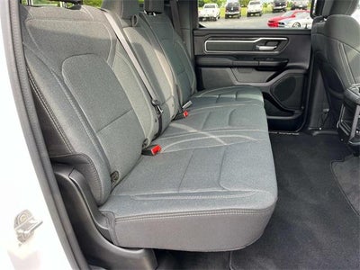 2022 RAM 1500 Big Horn 4x4 Crew Cab 5'7" Box