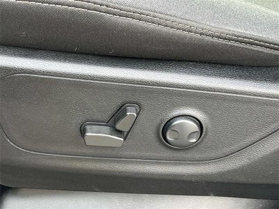 2022 RAM 1500 Big Horn 4x4 Crew Cab 5'7" Box