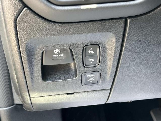 2026 RAM 1500 Limited 4x4 Crew Cab 5'7" Box