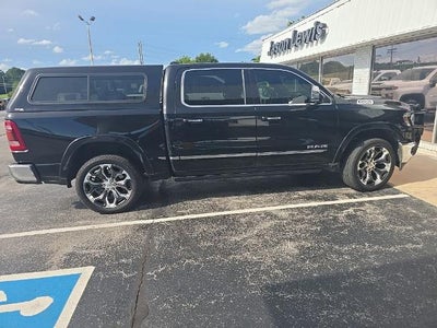 2019 RAM 1500 Limited 4x4 Crew Cab 5'7" Box