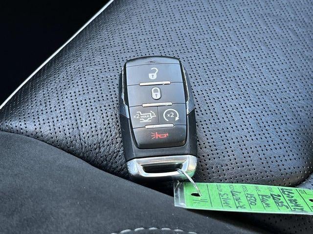 2025 RAM 1500 Laramie 4x4 Crew Cab 5'7" Box