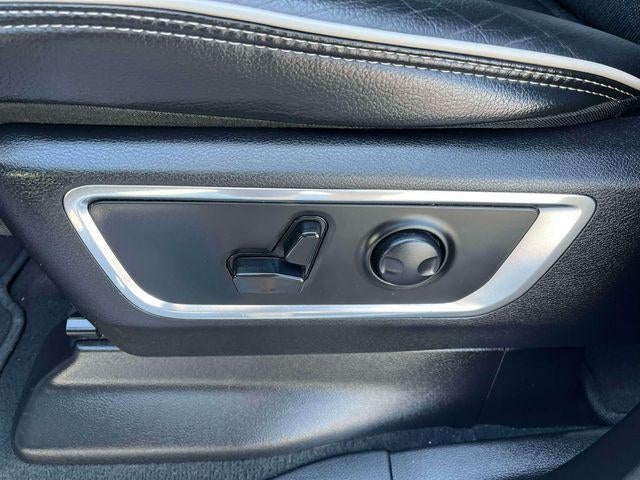 2025 RAM 1500 Laramie 4x4 Crew Cab 5'7" Box