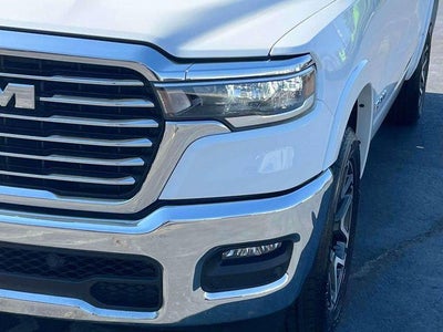 2025 RAM 1500 Laramie 4x4 Crew Cab 5'7" Box