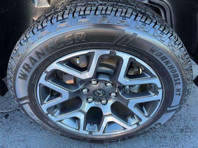 2025 RAM 1500 Laramie 4x4 Crew Cab 5'7" Box