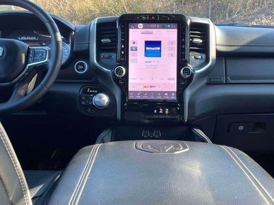 2025 RAM 1500 Laramie 4x4 Crew Cab 5'7" Box