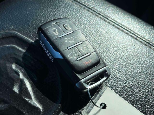 2025 RAM 1500 Laramie 4x4 Crew Cab 5'7" Box