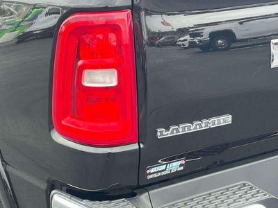 2025 RAM 1500 Laramie 4x4 Crew Cab 5'7" Box