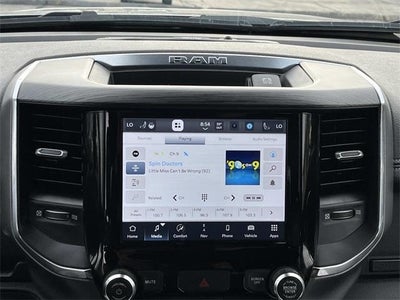 2024 RAM 1500 Laramie 4x4 Crew Cab 5'7" Box