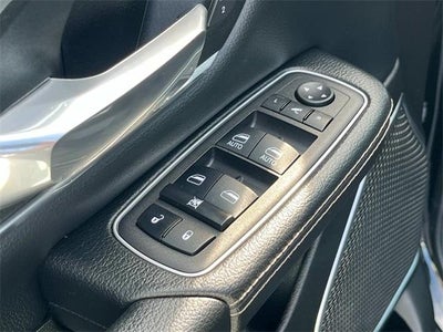 2023 RAM 1500 Laramie 4x4 Crew Cab 5'7" Box