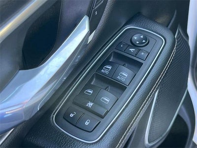 2023 RAM 1500 Laramie 4x4 Crew Cab 5'7" Box