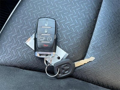 2023 RAM 1500 Laramie 4x4 Crew Cab 5'7" Box