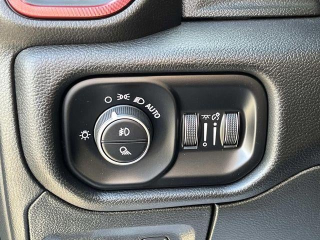 2025 RAM 1500 Rebel 4x4 Crew Cab 5'7" Box