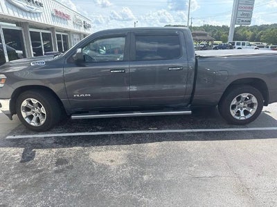2019 RAM 1500 Big Horn/Lone Star 4x4 Crew Cab 6'4" Box