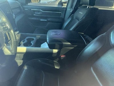 2019 RAM 1500 Laramie 4x4 Crew Cab 6'4" Box