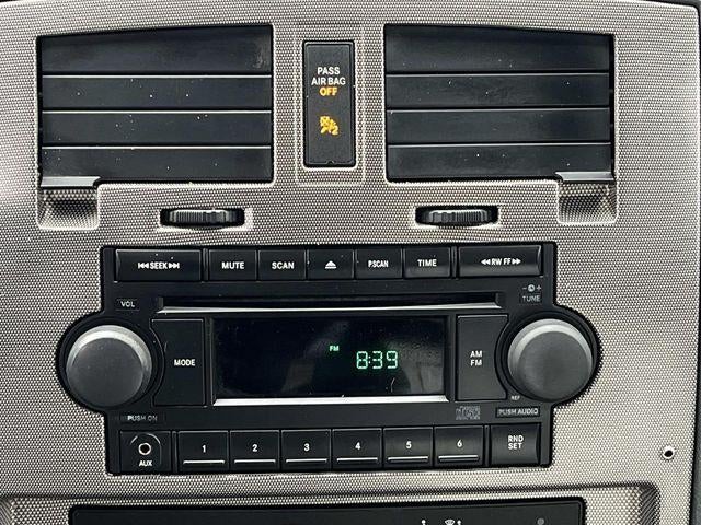 2006 Dodge Dakota 4WD Quad Cab 5.3 Ft Box SLT