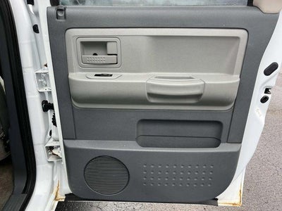 2006 Dodge Dakota 4WD Quad Cab 5.3 Ft Box SLT