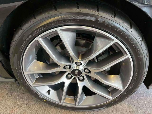 2017 Ford Mustang GT Premium Fastback