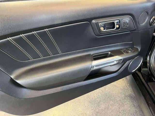 2017 Ford Mustang GT Premium Fastback