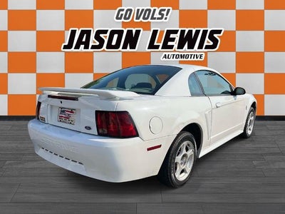2003 Ford Mustang V6