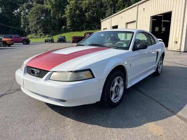 2003 Ford Mustang V6