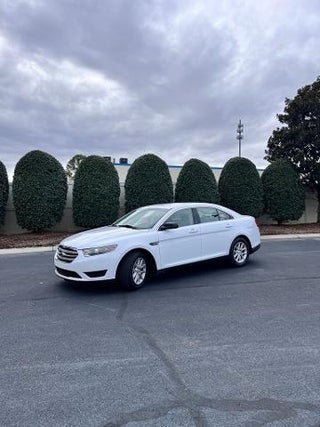 2015 Ford Taurus 4dr Sdn SE FWD