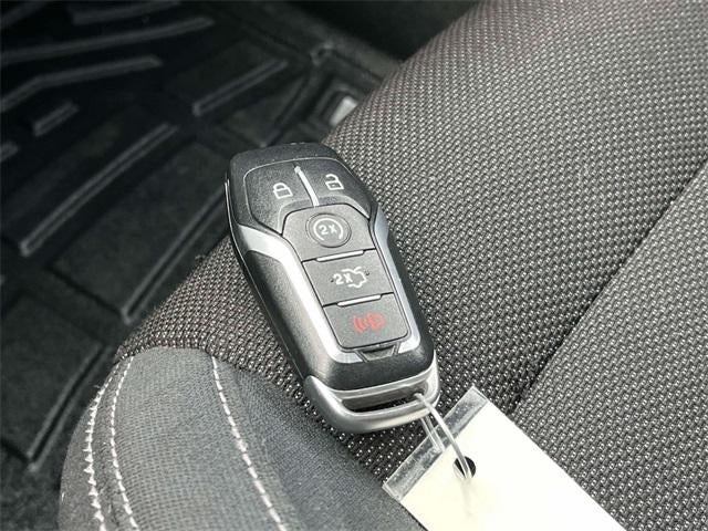 2015 Ford Mustang 2dr Conv V6