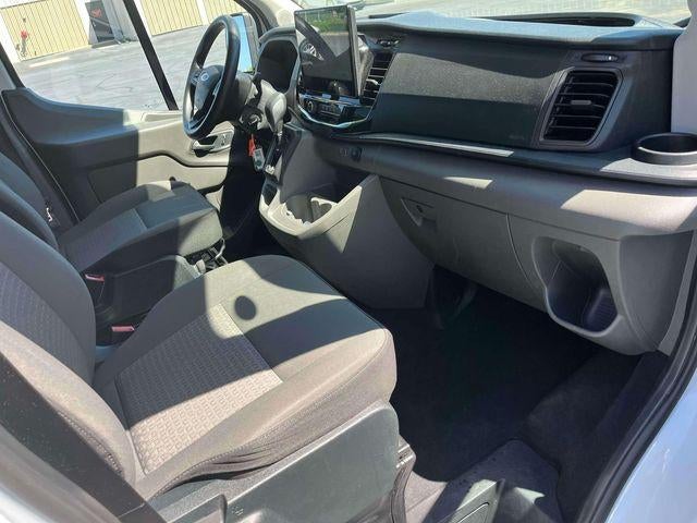 2023 Ford Transit Passenger Wagon T-350 148" Med Roof XLT RWD