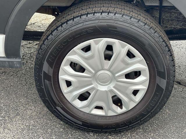 2023 Ford Transit Passenger Wagon T-350 148" Low Roof XLT RWD