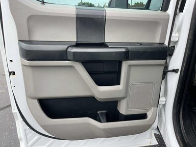 2019 Ford Super Duty F-450 DRW XL 4WD Crew Cab 179" WB 60" CA