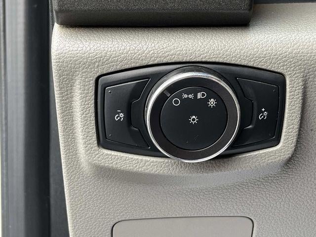 2019 Ford Super Duty F-450 DRW XL 4WD Crew Cab 179" WB 60" CA