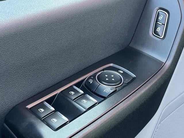 2024 Ford Super Duty F-450 DRW XL 4WD Crew Cab 179" WB 60" CA