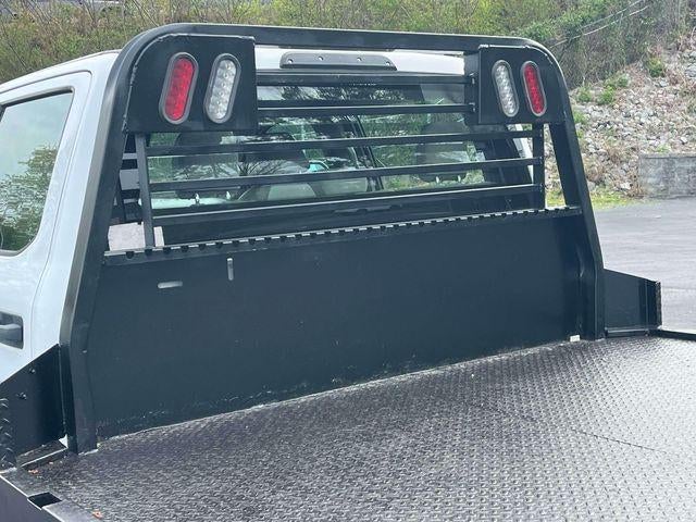 2022 Ford Super Duty F-450 DRW XL 4WD Crew Cab 179" WB 60" CA