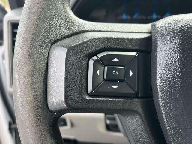 2022 Ford Super Duty F-450 DRW XL 4WD Crew Cab 179" WB 60" CA