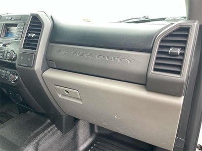 2019 Ford Super Duty F-550 DRW XL 2WD Crew Cab 179" WB 60" CA