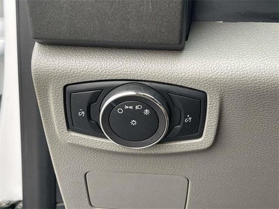 2019 Ford Super Duty F-550 DRW XL 2WD Crew Cab 179" WB 60" CA