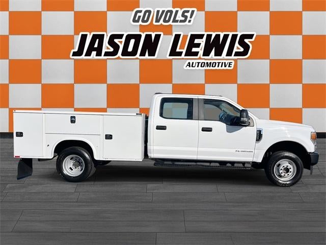 2022 Ford Super Duty F-350 DRW XL 4WD Crew Cab 179" WB 60" CA