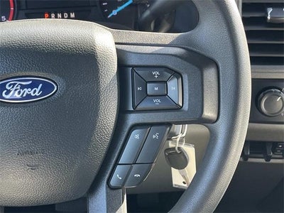 2022 Ford Super Duty F-350 DRW XL 4WD Crew Cab 179" WB 60" CA