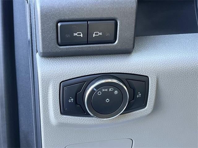 2022 Ford Super Duty F-350 DRW XL 4WD Crew Cab 179" WB 60" CA