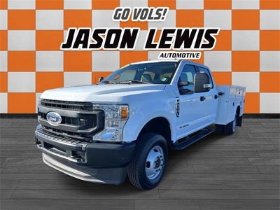 2022 Ford Super Duty F-350 DRW XL 4WD Crew Cab 179" WB 60" CA